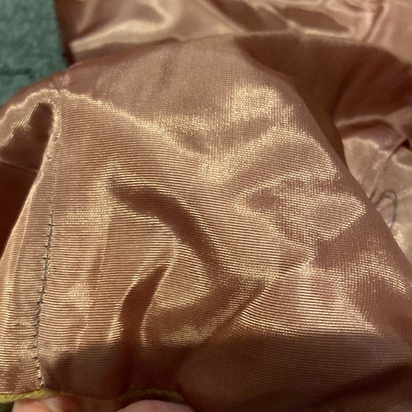 Vera Wang Sleeveless Vest - Picture 5 of 10